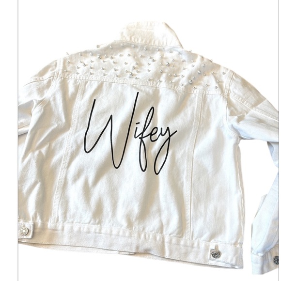 PRETTY ROBES⭐️  “wifey” pearl denim bridal  jacket - Picture 1 of 5